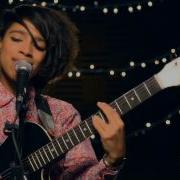 Lianne La Havas Covers Jill Scott S He Loves Me Live