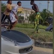 Zinoleesky Fights His Bus Driver Fan On The Street Of Lagos Is Out