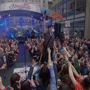 Shawn Mendes There 039 S Nothing Holdin 039 Me Back