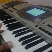 Yamaha Psr 2000 15