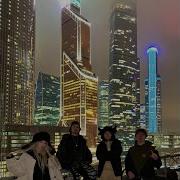 Москва Не Спит По Ночам Она Не Верит Слезам