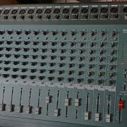 Max Mixer