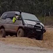 Extreme 4X4 Off Road Mitsubishi Delica