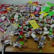 Много Конфет A Lot Of Candy