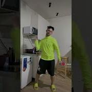 По Тебе Течет Москва Но Я Не Про Реку