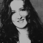 Danger Heartbreak Dead Ahead Bonnie Raitt