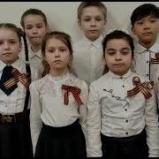 У Вечного Огня Застыли Ветераны Песня